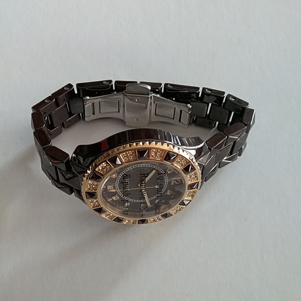 Beautiful Women's Ceramic Watch NIB - Picture 5 of 5